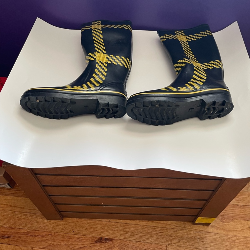 Kate Spade rain boot